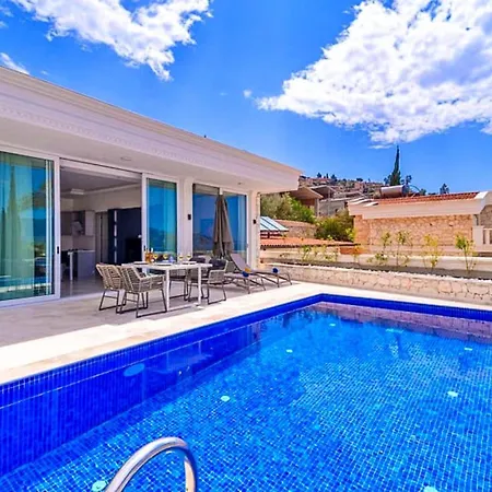 Komurluk 2 Bedroom *