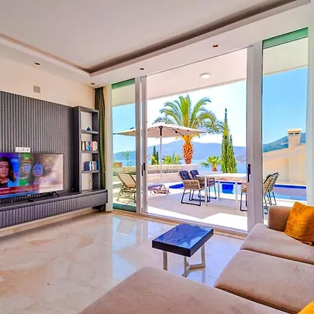 فيلة Komurluk 2 Bedroom كالكان