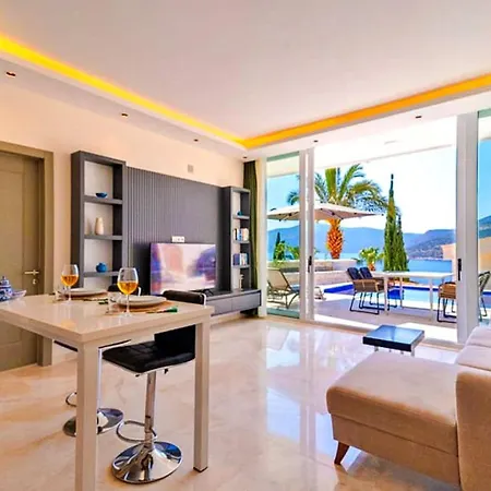 فيلة Komurluk 2 Bedroom كالكان